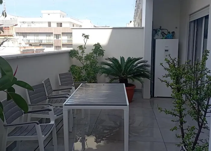 Semesterbostad Casa 'atticorelax'