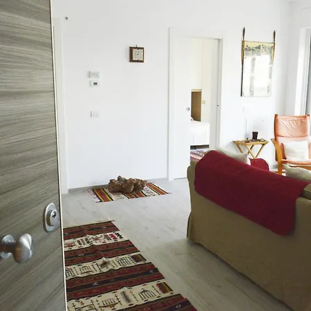 בית נופש Casa 'atticorelax' *